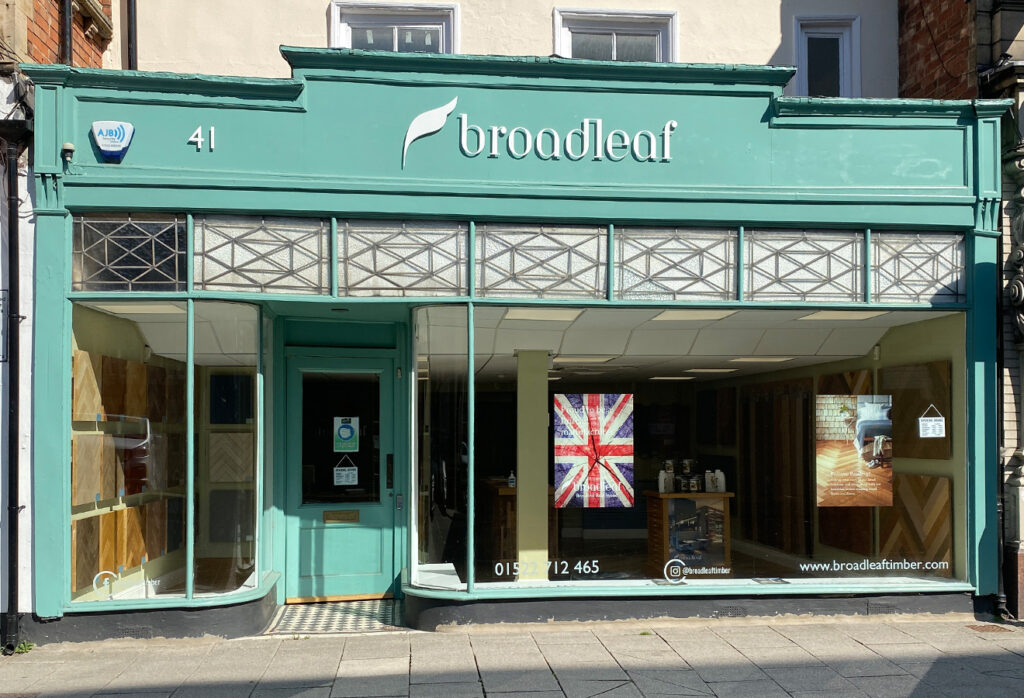 Exterior of Broadleaf Timber's Lincoln showroom.