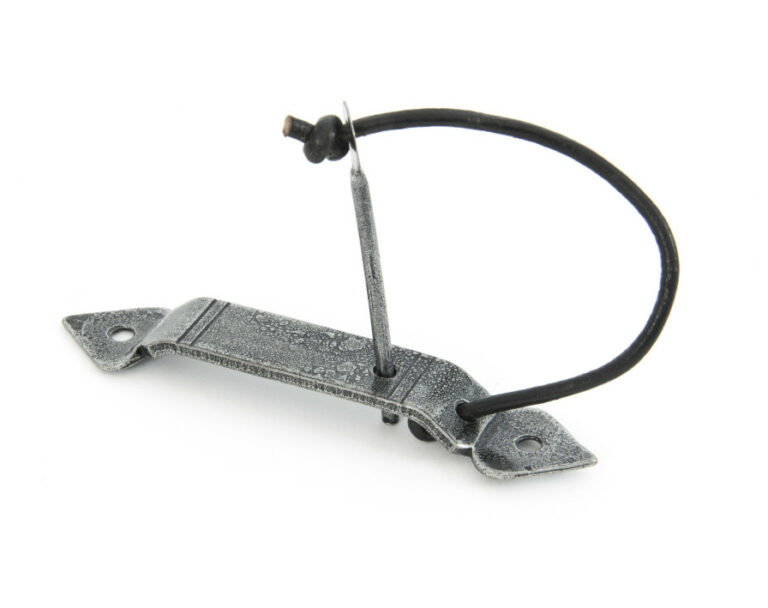 Pewter Locking Gothic Screw on Staple