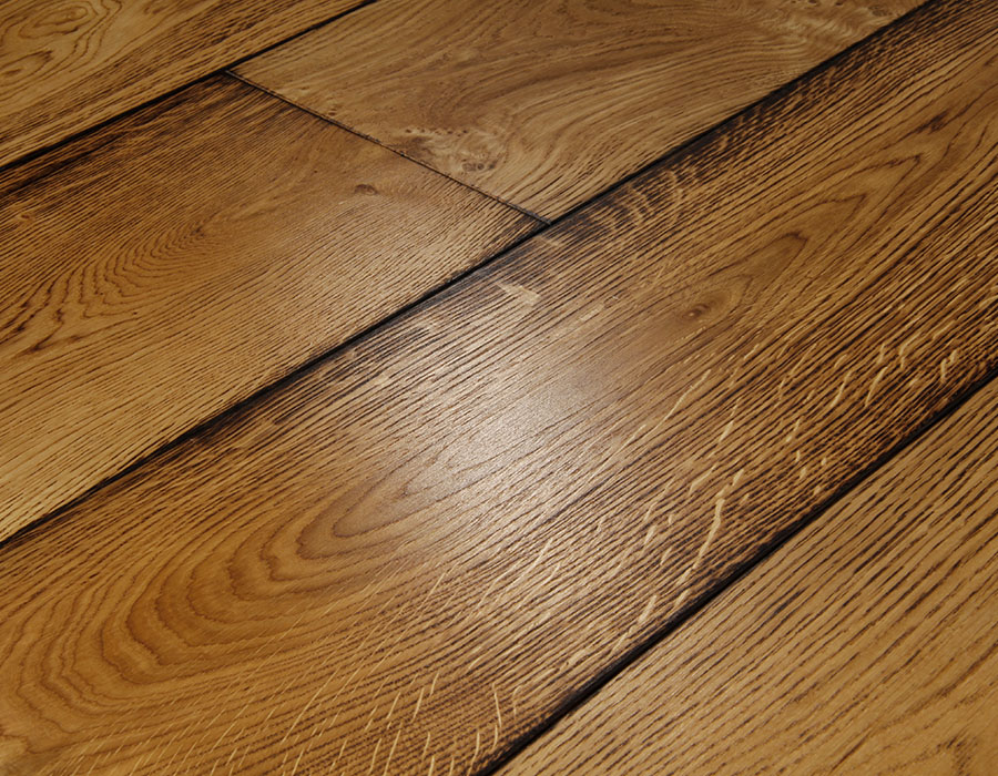 Clasico Medium Oak Flooring