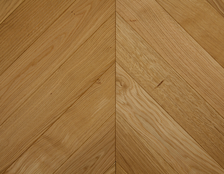 Textured Natural Oak Chevron Flooring