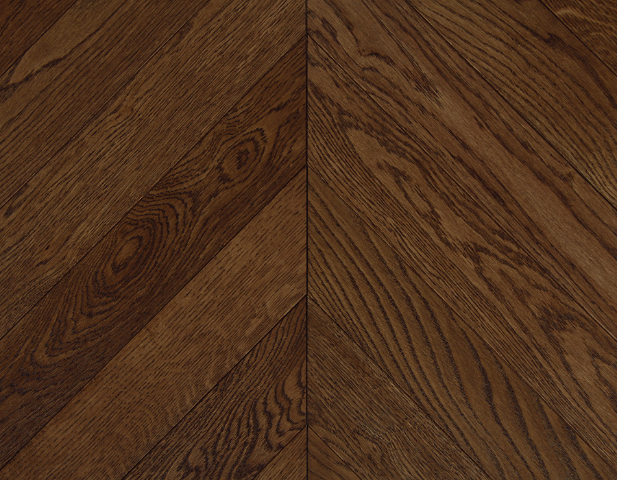 Textured Polished Oak Chevron Flooring